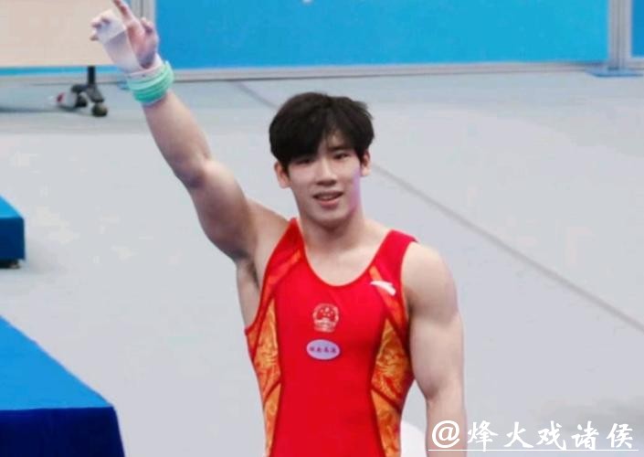 神仙打架?高校晒“宝藏”运动员,简历亮了 神仙打架?高校晒“宝藏”运动员,简历亮了